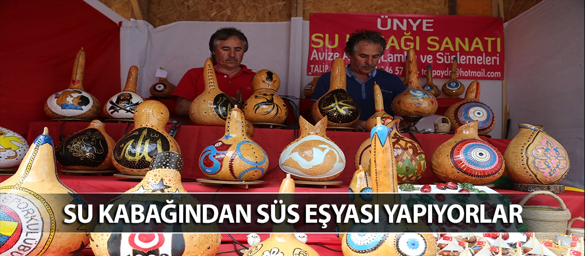 Su kabağından süs eşyası yapıyorlar