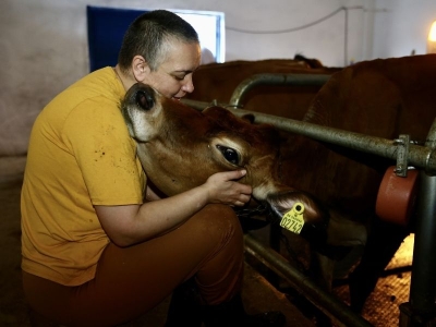 Tarım engel tanımadı, kadın çiftçi hayata bağlandı