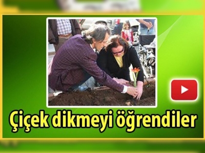 Açan çiçekler engellilerin mutluluğu oldu 