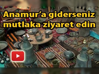 Eski tarım ürünlerini sergiliyor