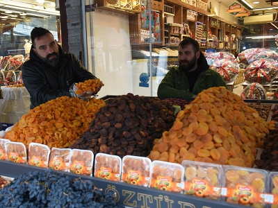 Kuru kayısı ihracatından 402 milyon dolar kazanıldı